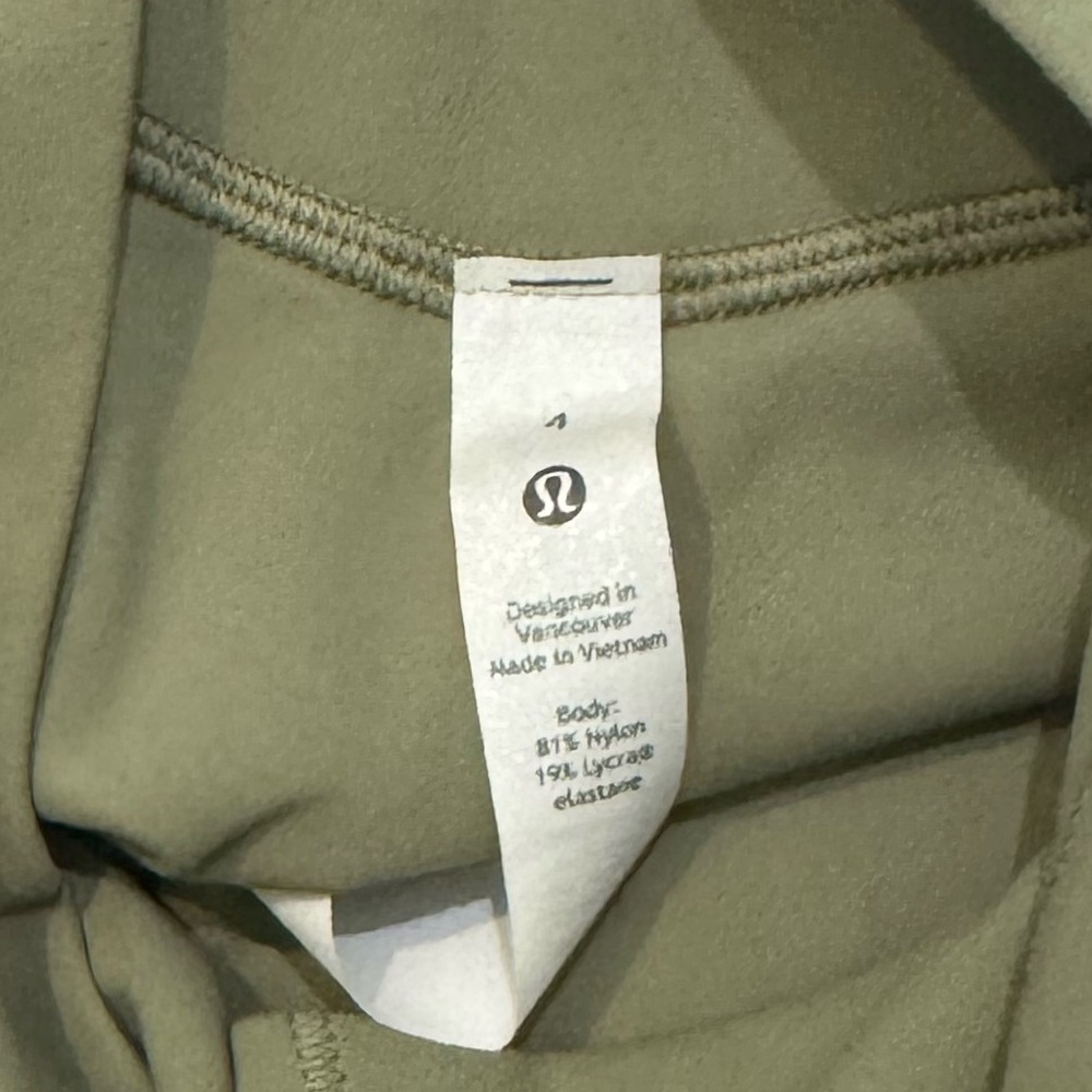 Lululemon Align NWT Womens HR 8” Short - Picture 9 of 12